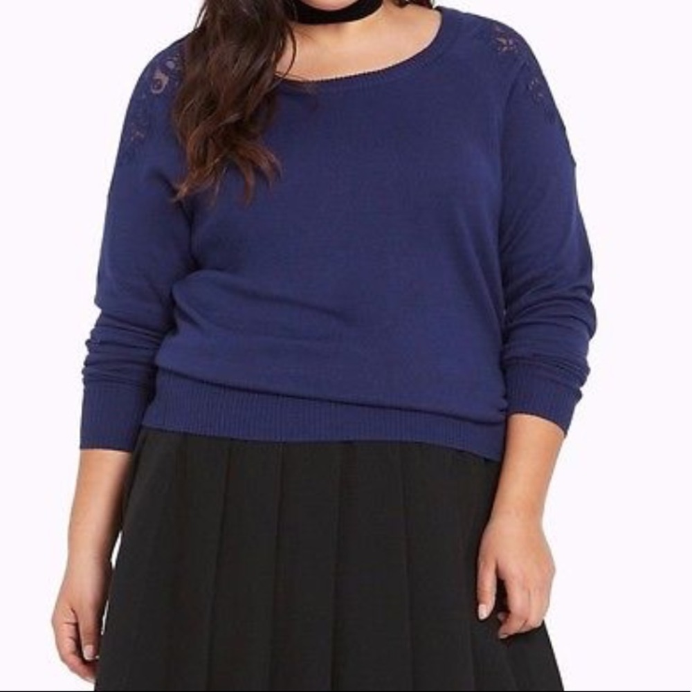 TORRID Sweater 💋